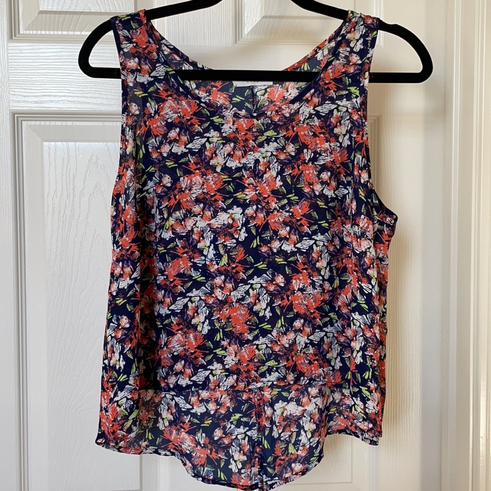 Floral tank